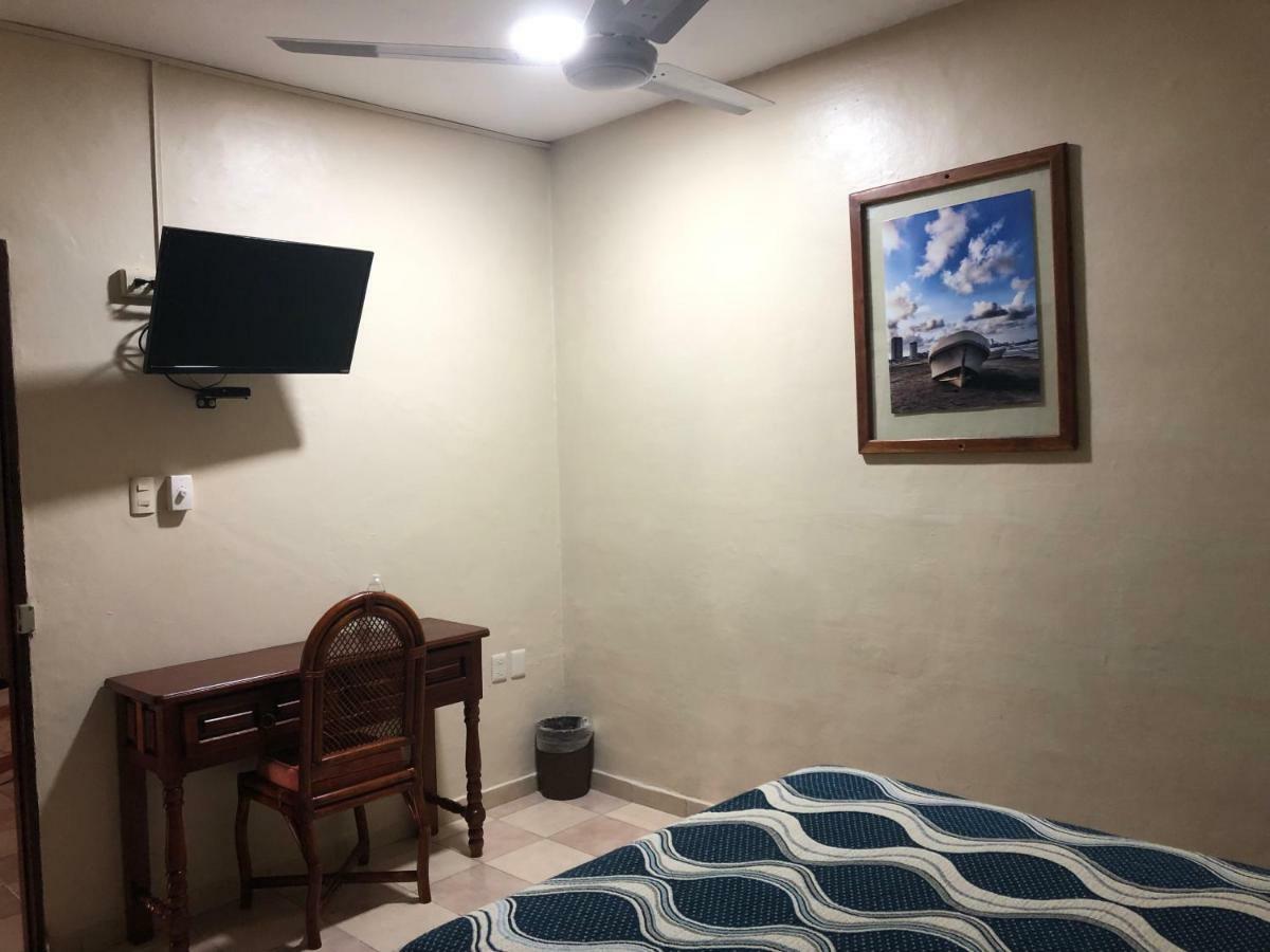 Hotel El Faro Malecon ベラクルス エクステリア 写真